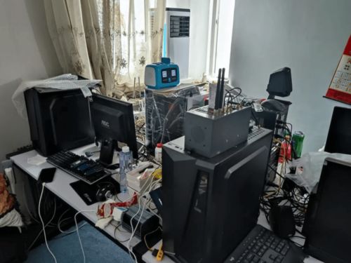 即時(shí)通訊賬號(hào)竟成工作室商品，通訊設(shè)備背后的灰色產(chǎn)業(yè)鏈